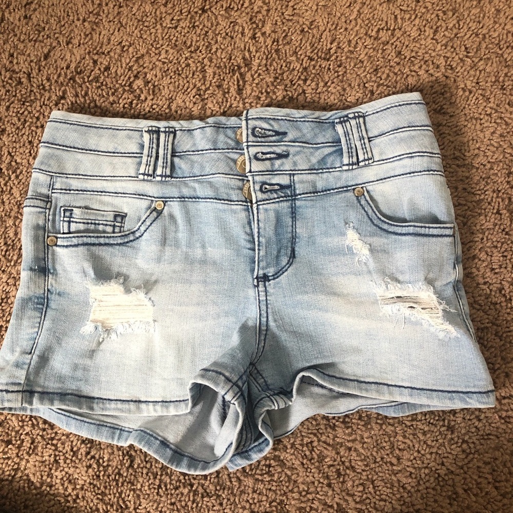 Jean shorts!